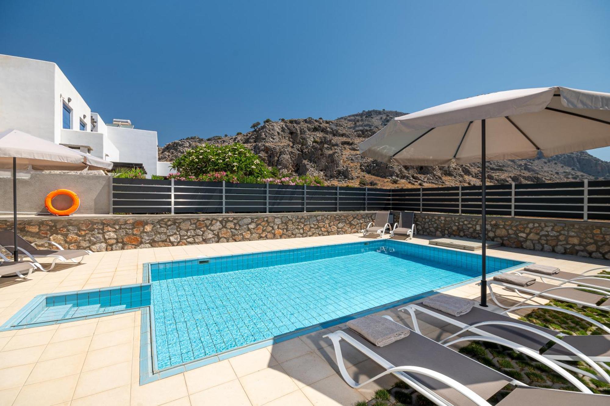 Villa Mariani II - In Lothiarika, Newly Renovated June 2024, Private Pool, Lindos 10 Min, Beach 120M Лардос Екстер'єр фото
